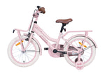 Ein rosa Kinderfahrrad von der Seite.