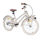 Beigefarbenes Fahrrad von vorne rechts (schräge Profilansicht)