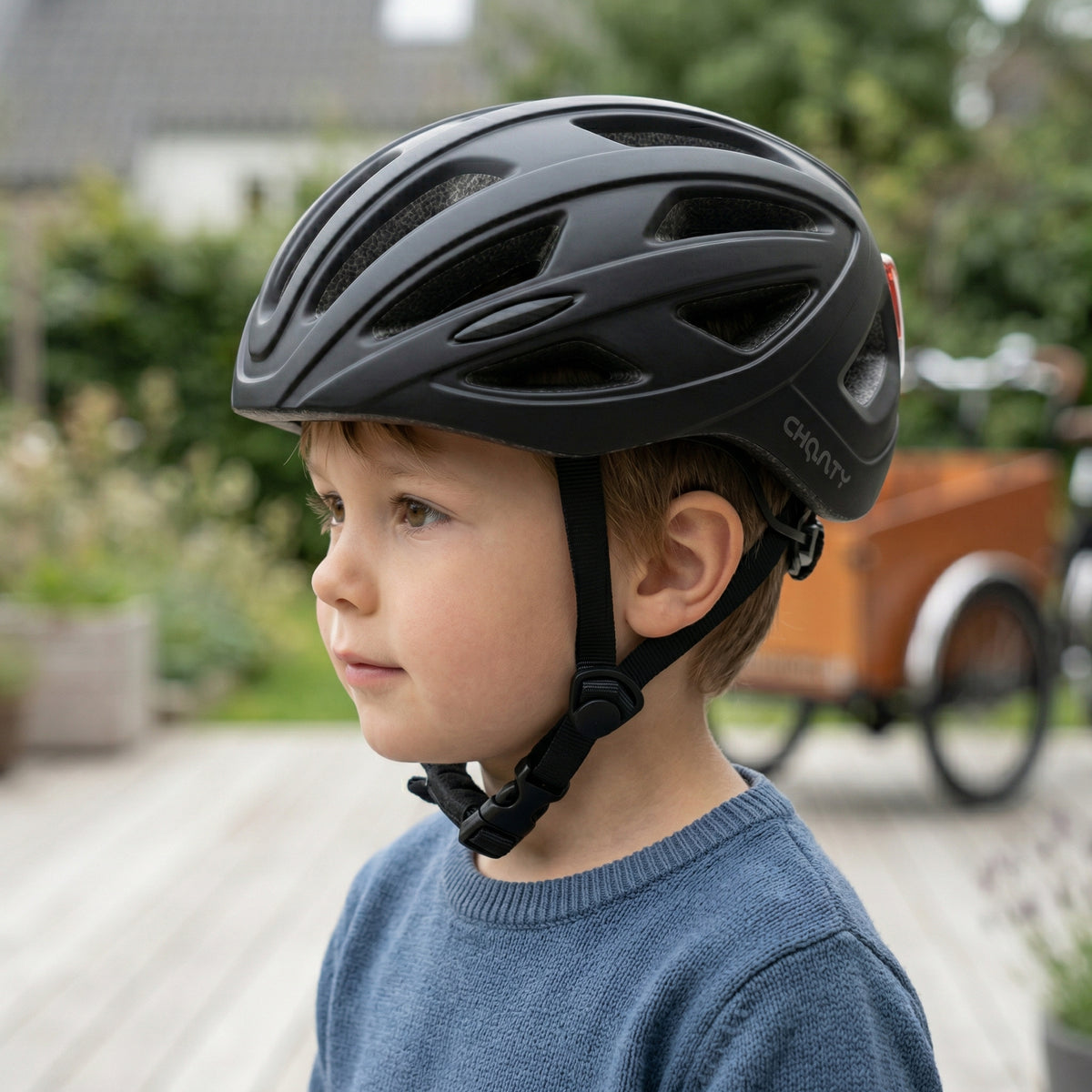 Chanty Helm 51-55 cm mit Licht
